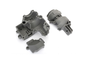 TRAXXAS запчасти GEARBOX HOUSING (INCLUDES UPPER
