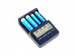 SkyRC Зарядное устройство SkyRC NC1500 для аккумуляторов АА и ААА типа (5V USB, C:1.5A, D:0.6А)